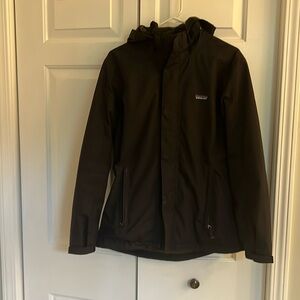 Patagonia women’s windbreaker, black medium